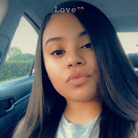 jada_connolly